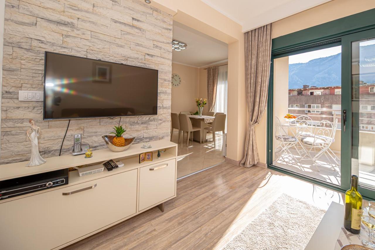 Apartment Lena 2